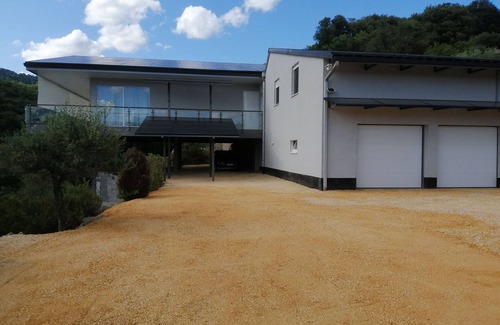 Saint-Jean-du-Pin Villa | Villa, piscina privada, terrazas, jardín arbolado, gran calma, sur de Francia