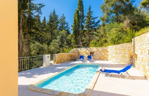 Koutsi Villa | Villa Alexandros - Dos Habitaciones Villa, Capacidad 4