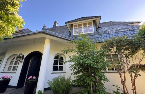 Bad Homburg v.d. Hoehe Apartamento | Villa Am Park
