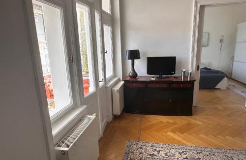 Wiesbaden Apartamento | Villa am Weinberg