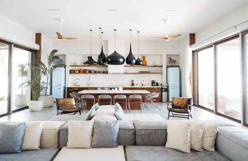 Ek Balam Village Villa | Villa Amara: Perfect Beachfront 5-bedroom villa with private pool near Tulum