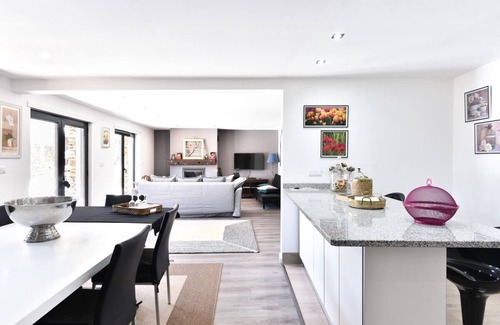 Armamar Villa | Villa Amarna - Four Bedroom Villa, Sleeps 8