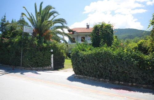 Vourvourou Apartamento | Villa Angela