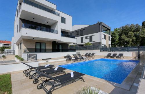 Biograd na Moru Apartamento | Villa Ankora 1 with heated pool