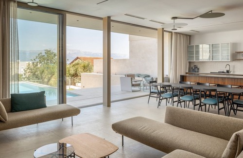 Slatine Villa | Villa Aqua