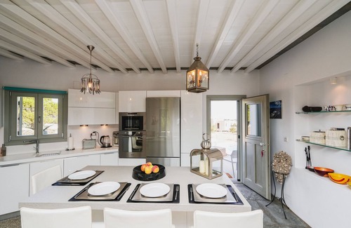 Apollonia Villa | Villa Arades Sifnos with Private Pool