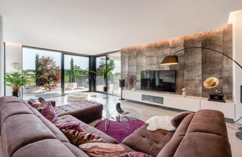 Farini Villa | Villa Aria Višnjan near Poreč for 12 people - pet friendly with wellness & sea view