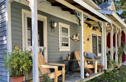 Milford Casa | Villa at Milford, village charm