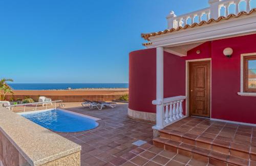 Caleta de Fuste Villa | Villa Atlantica - Cliffside Retreat