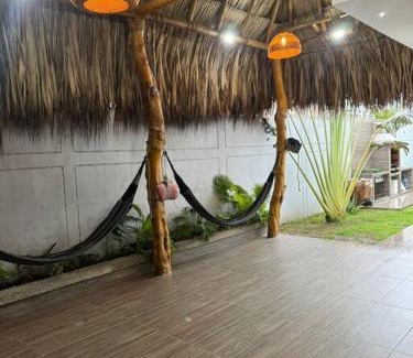 Santa Veronica Villa | Villa azul Piscina, BBQ y Kiosco cerca a la playa