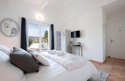 Salernes Cama Y Desayuno | Villa B