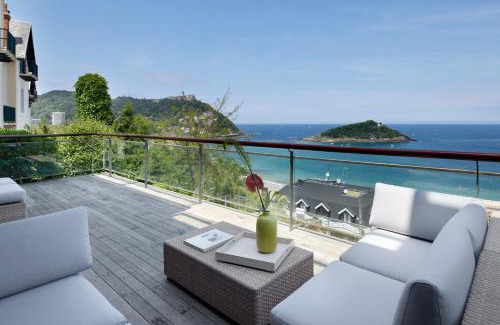 San Sebastian Centro Apartamento | Villa Baena by FeelFree Rentals