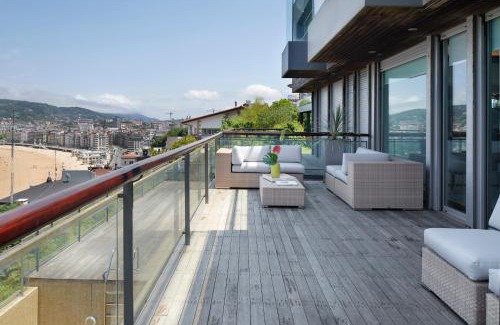 San Sebastian Centro Apartamento | Villa Baena by FeelFree Rentals