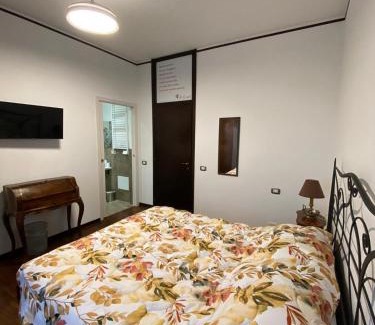 Galliate Cama Y Desayuno | Villa Baraggioli