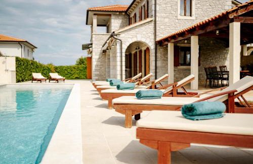 Visnjan Casa | Villa Begonia