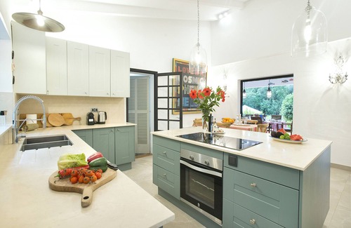 Urbanitzacio la Font Villa | CHALET BELLA FONTE - RETIRO DE LUJO