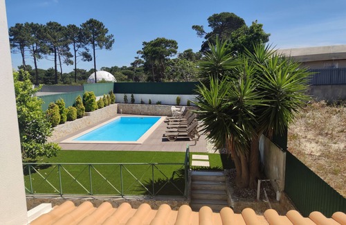 Fornos Villa | Villa Bellavista, near Lisbon beach, private pool, AC