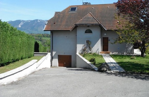 Cuvat Villa | Villa BelleVue, cerca de Lac Annecy + regiones de esquí, cocina nueva, 4 habitaciones: 8 por., sauna