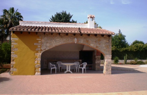 Jalón Villa | Villa Benibrai. Piscina privada, A / A, Wifi, 3 habitaciones.