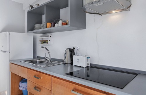 Lajares Villa | Villa "Bioenergika Luna" con Wi-Fi de fibra óptica, terraza, vistas a la montaña y jardín