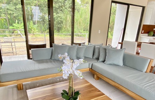 Parrita Villa | Bougainvillea Villa - stunning beach front home in Palo Seco Beach, Costa Rica