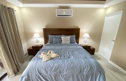 Parrita Villa | Bougainvillea Villa - stunning beach front home in Palo Seco Beach, Costa Rica