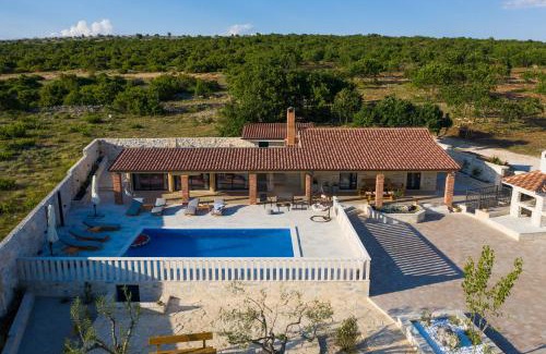 Lisicici Villa | Villa Bukovica