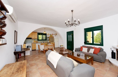 Gennadi Villa | Villa junto al mar en Gennadi
