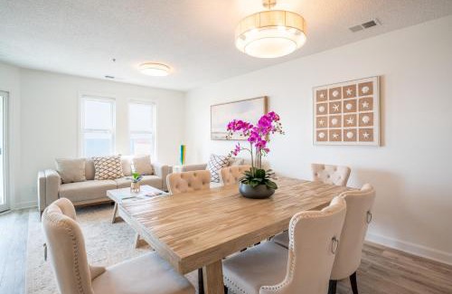 North Topsail Beach Casa | Villa Capriani 218B Oceanfront with Pool at North Topsail Beach