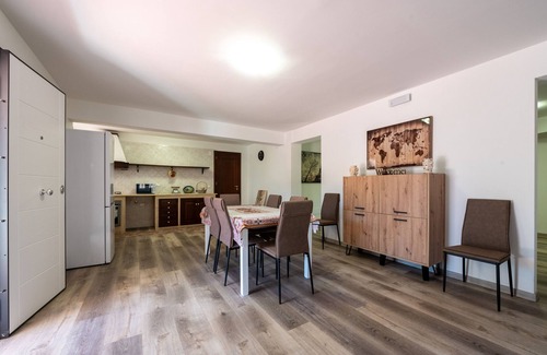 Torre Colonna-sperone Villa | Villa 'Carola Piano Terra' con piscina compartida, Wi-Fi y aire acondicionado