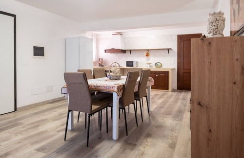 Torre Colonna-sperone Villa | Villa 'Carola Piano Terra' con piscina compartida, Wi-Fi y aire acondicionado