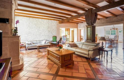 Mereville Casa | Villa Carpe Diem