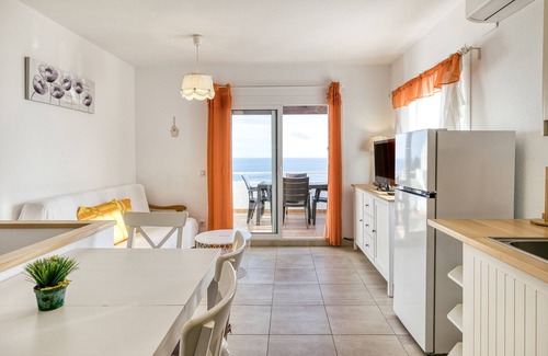 Almadraba-Canyelles Villa | Villa 'Casa con vistas al mar Costa Bra' con vistas al mar, piscina compartida y Wi-Fi