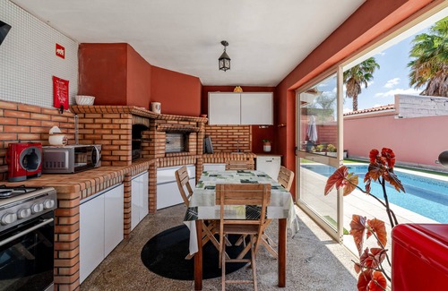 Felgueiras Villa | Villa 'Casa Da Carriça' con piscina privada, terraza privada y Wi-Fi