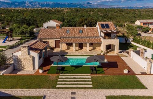 Slivnica Villa | Villa Casa di Nikola ZadarVillas