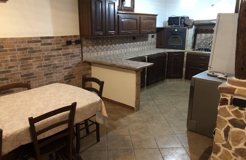 Cardedu Villa | Villa "Casa vacanze Perdupili" con vistas a la montaña y jardín privado