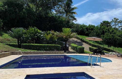 Santa Barbara Casa | FINCA VILLA CATALINA CON PISCINA Y JACUZZI CERCA A LA PINTADA