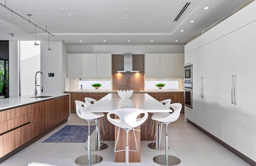 Colee Hammock Villa | Villa Celine-LAS OLAS Waterfront house with heated pool