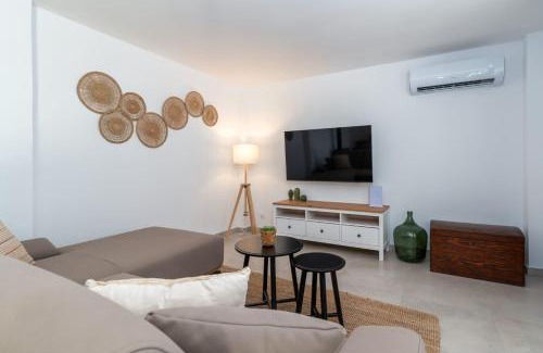 Ljubitovica Villa | Villa Celtis with heated pool