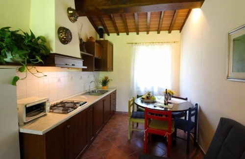 Castelfranco Piandisco Villa | Villa le Balze Castelfranco di Sopra Toscana