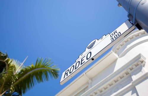 The Flats Villa | Villa Colette by LuxJB 🏆 Beverly Hills Flats Mega Mansion 🏆 Sleeps 18 🏆 9 Beds