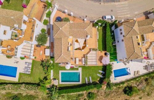 Nueva Milla de Oro Villa | Villa con piscina climatizada y vistas al Golf