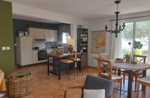 Nans-les-Pins Casa | Villa Corale Villa 18 by Interhome