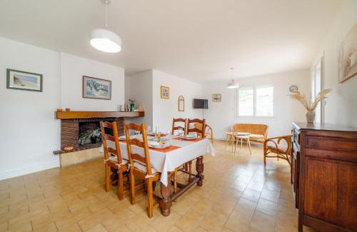 Saint-Genis Casa | Villa des Barnèdes