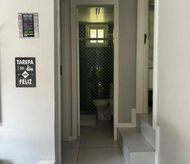 Governador Celso Ramos Cabina | Villa da Praia -