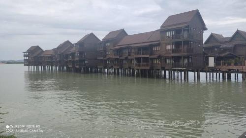 Kuala Teriang Villa | Villa Dalam Laut 533