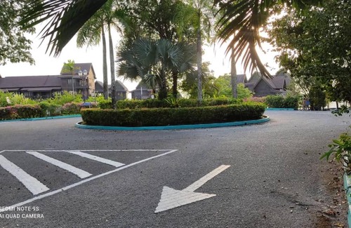 Kuala Teriang Hotel | Villa Dalam laut 530