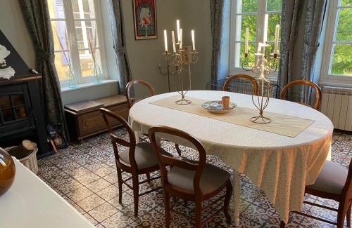 Sanssat Apartamento | Villa de charme avec jardin, près de Vichy - FR-1-489-533