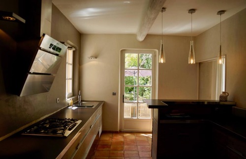 Croagnes Casa | Villa de Charme Avec Piscine et Jardin