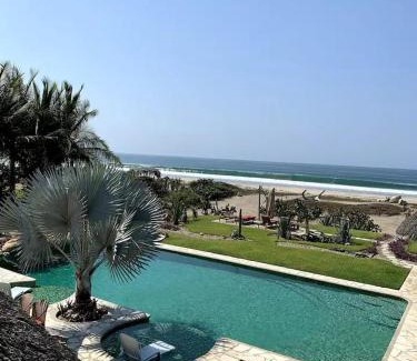 Barra de Colotepec Villa | Villa De Las Rocas